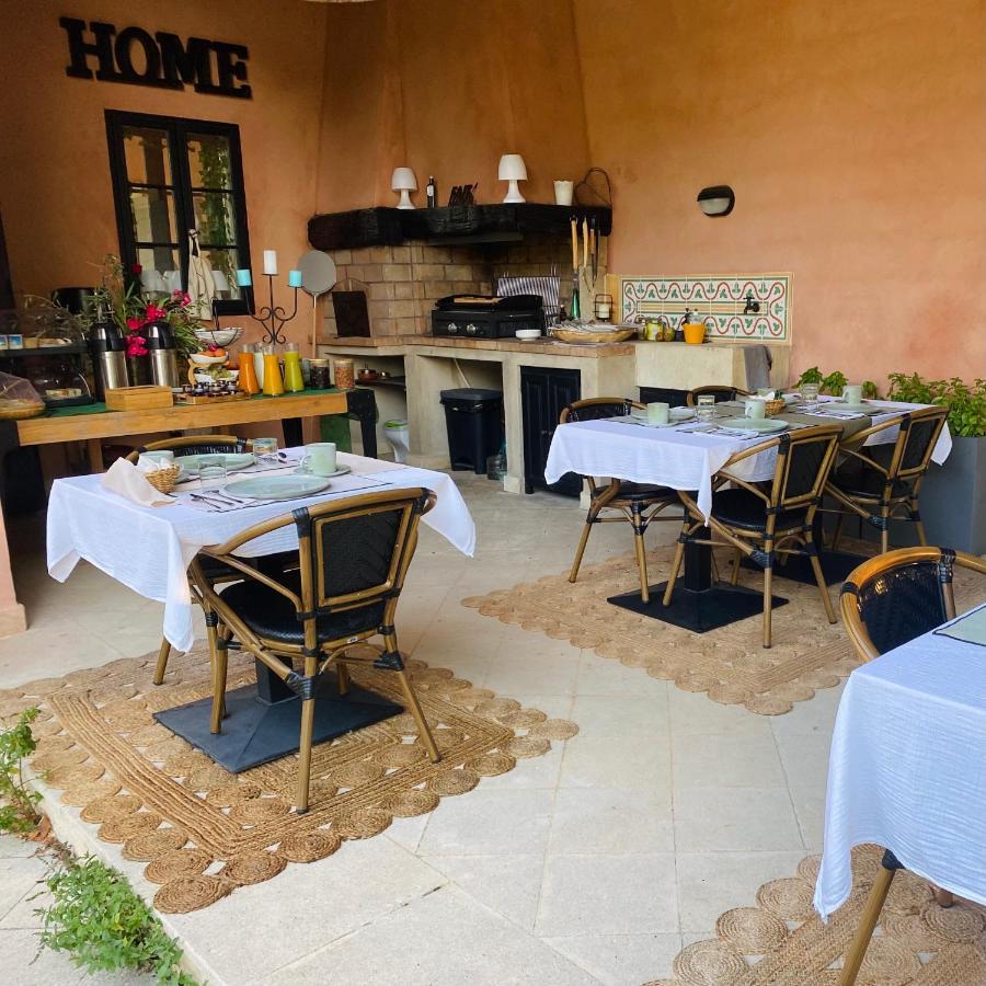 Bed and Breakfast Hestia Robion en Luberon Zewnętrze zdjęcie