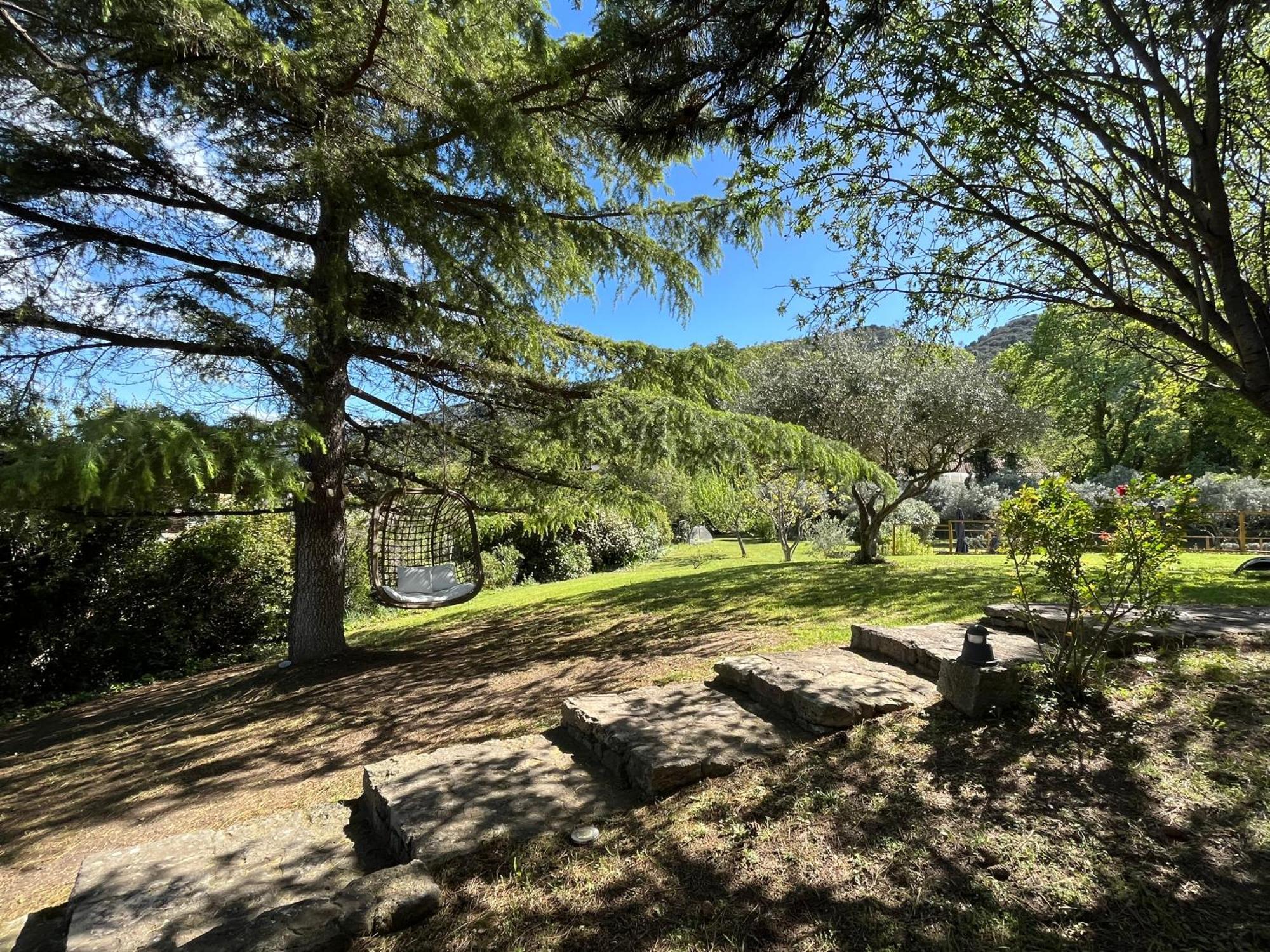 Bed and Breakfast Hestia Robion en Luberon Zewnętrze zdjęcie