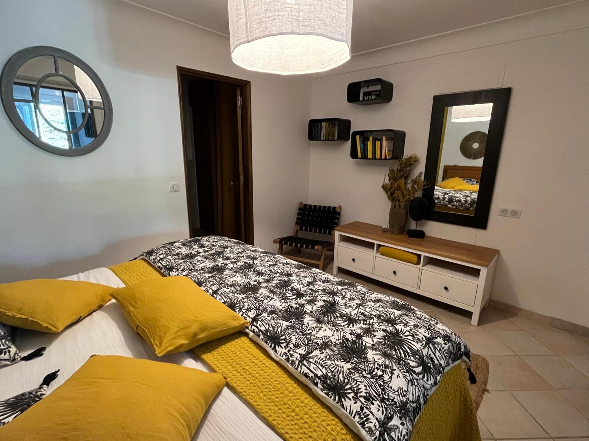 Bed and Breakfast Hestia Robion en Luberon Zewnętrze zdjęcie