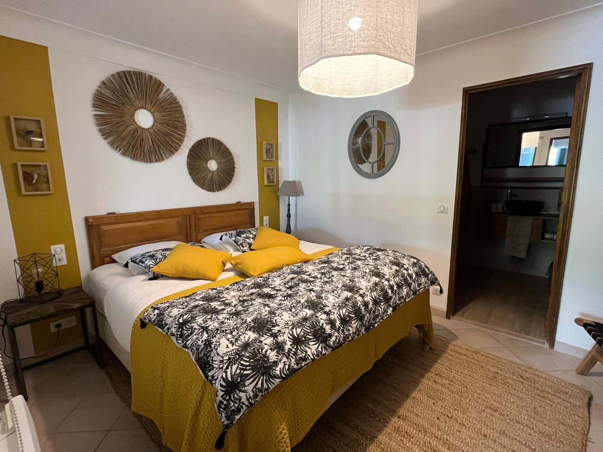 Bed and Breakfast Hestia Robion en Luberon Zewnętrze zdjęcie
