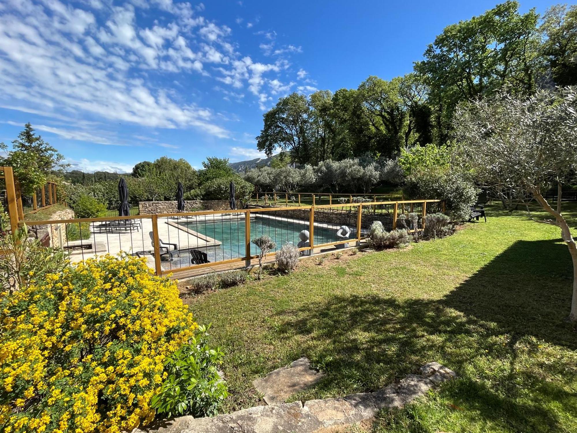 Bed and Breakfast Hestia Robion en Luberon Zewnętrze zdjęcie